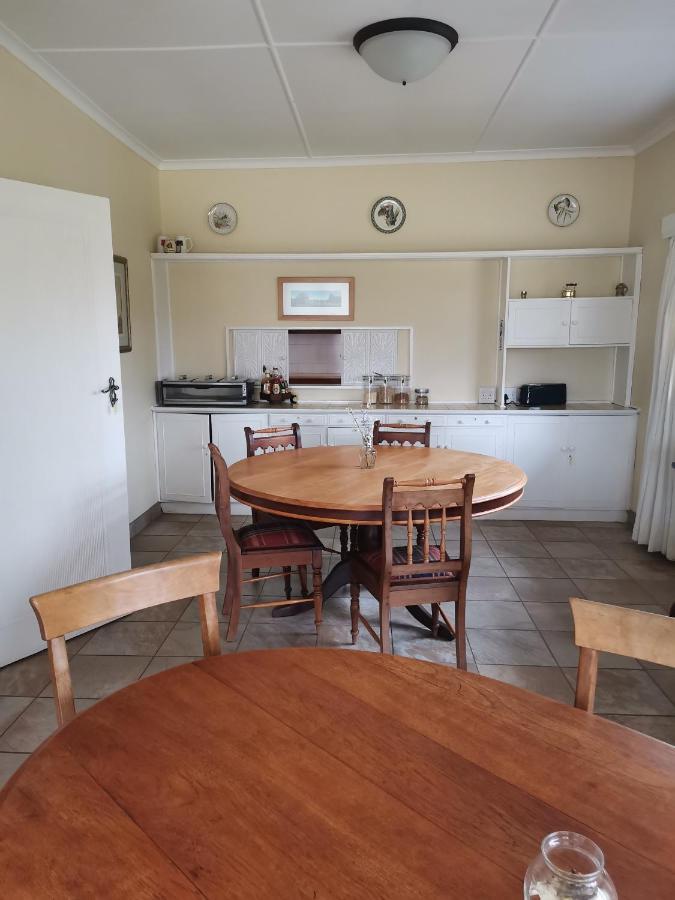 Sani Window B&B And Self Catering Underberg Dış mekan fotoğraf