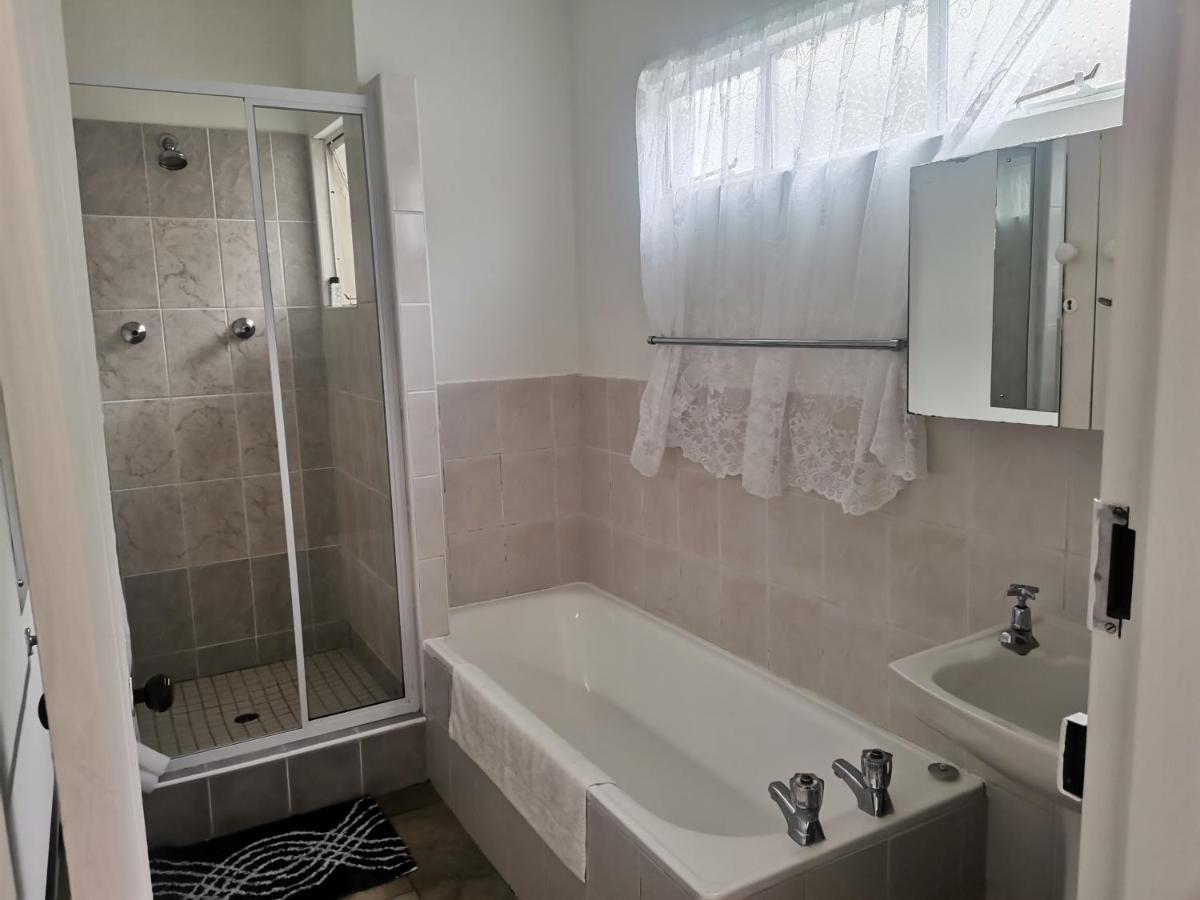 Sani Window B&B And Self Catering Underberg Dış mekan fotoğraf
